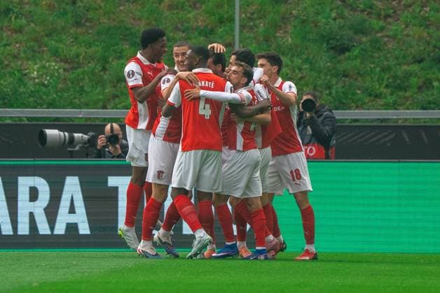 Braga v Real Betis Europa League Braga players during the Europa Leage match, between Braga and Real Betis played at Braga Municipal Stadium on April 8, 2026 in Braga, Portugal Braga Portugal Copyright: xAdrianxFernandezx xAgenciaxLOFx