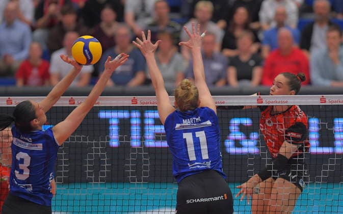 8 April 2026, Dresdens Lorena Lorber Fijok against Stuttgarts Jasmine Gross and Pauline Martin, Volleyball, Bundesliga, Dresdner SC Allianz MTV Stuttgart, semi-final, c Dresden