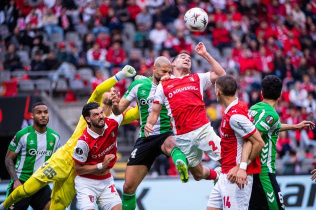 April 8, 2026, Braga, Braga, Portugal: BRAGA, PORTUGAL - APRIL 08: VICTOR GOMEZ from SC Braga is seen on action during the UEFA Europa League 2025 26 Quarter-Final Leg One match between SC Braga and Real Betis Balompie at Estadio Municipal de Braga on April 08, 2026 in Braga, Portugal. SC Braga X Real Betis - UEFA Europa League 2025 26  - ZUMAl192 20260408_zsp_l192_033 Copyright: xMiguelxLemosx