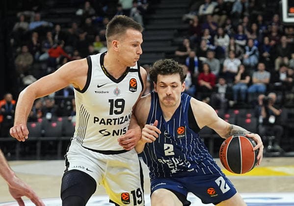 Anadolu Efes v Partizan - EuroLeague ISTANBUL, TURKIYE - APRIL 8: Sehmus Hazer (2) of Anadolu Efes and Arijan Lakic (19) of Partizan battle for the ball during the Turkish Airlines EuroLeague Round 36 game at the Turkcell Basketball Development Center, on April 8, 2026, in Istanbul, Turkiye. Esra Bilgin Anadolu Istanbul Turkey. Editorial use only. Please get in touch for any other usage.  Copyright: x2026xAnadoluxEsraxBilginx