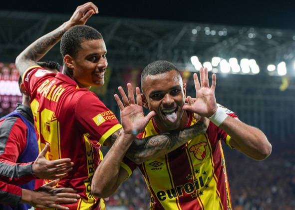Goztepe v Galatasaray - Turkish Super Lig IZMIR, TURKIYE - APRIL 08: Juan (R) of Goztepe celebrates after scoring a goal during the Turkish Super Lig week 27 football match between Goztepe and Galatasaray at Gursel Aksel Stadium in Izmir, Turkiye, on April 08, 2026. Berkan Cetin Anadolu Izmir Turkey. Editorial use only. Please get in touch for any other usage.  Copyright: x2026xAnadoluxBerkanxCetinx