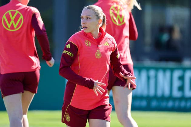 Herzogenaurach, Germany 08 April 2026 Training of the German womens national soccer team in preparation for the World Cup qualifiers in Herzogenaurach In the picture Elisa Senß Senss Germany Copyright: HMBxMedia MadeleinexFantini