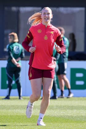 Herzogenaurach, Germany 08 April 2026 Training of the German womens national soccer team in preparation for the World Cup qualifiers in Herzogenaurach In the picture Camilla Küver Kuever Germany Copyright: HMBxMedia MadeleinexFantini