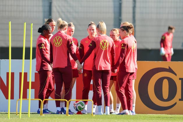 Herzogenaurach, Germany 08 April 2026 Training of the German national womens soccer team in preparation for the World Cup qualifiers in Herzogenaurach Pictured The players of the German national womens soccer team training in Herzogenaurach Copyright: HMBxMedia MadeleinexFantini