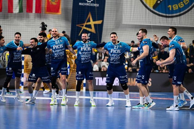 KIELCE 08.04.2026 MECZ PLAY-OFF LIGA MISTRZOW PILKA RECZNA MEZCZYZN SEZON 2025 2026 --- MENS HANDBALL EHF CHAMPIONS LEAGUE SEASON 2025 2026 MATCH: INDUSTRIA KIELCE - OTP BANK-PICK SZEGED BORUT MACKOVSEK MARIO SOSTARIC BENCE BANHIDI FOT. MICHAL TRZPIS 400MM.PL NEWSPIX.PL --- newspix.pl 