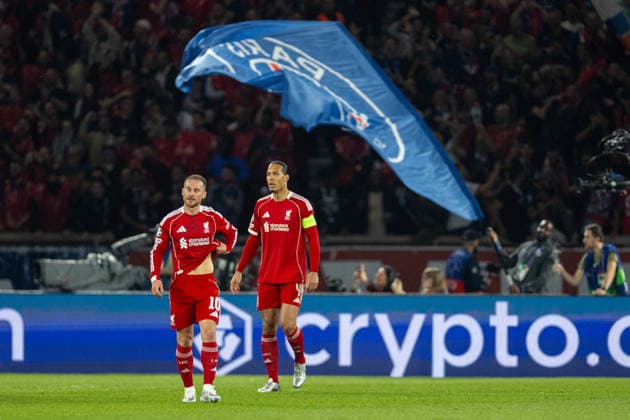 Football - UEFA Champions League - Quarter-Final - 1st Leg - Paris Saint-Germain FC v Liverpool FC PARIS, FRANCE - Wednesday, April 8, 2026: Liverpool s captain Virgil van Dijk looks dejected after conceding the first goal during the UEFA Champions League Quarter-Final 1st Leg match between Paris Saint-Germain FC and Liverpool FC at the Parc des Princes. (Photo by David Rawcliffe Propaganda) PARIS Parc des Princes ÃŽLE-DE-FRANCE FRANCE  Copyright: xDavidxRawcliffex P2026-04-08-PSG_Liverpool-38