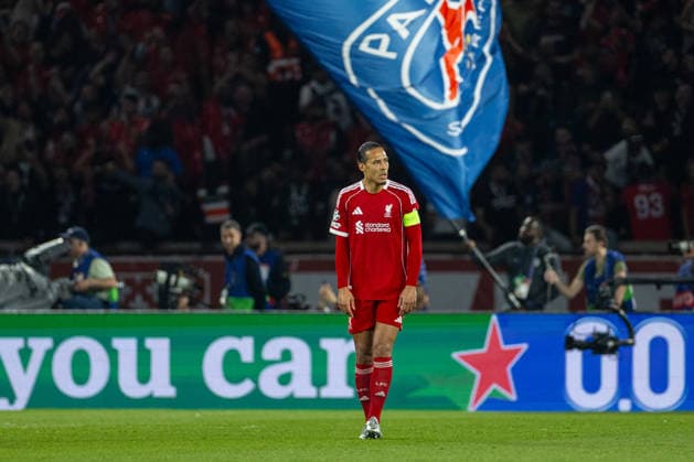 Football - UEFA Champions League - Quarter-Final - 1st Leg - Paris Saint-Germain FC v Liverpool FC PARIS, FRANCE - Wednesday, April 8, 2026: Liverpool s captain Virgil van Dijk looks dejected after conceding the first goal during the UEFA Champions League Quarter-Final 1st Leg match between Paris Saint-Germain FC and Liverpool FC at the Parc des Princes. (Photo by David Rawcliffe Propaganda) PARIS Parc des Princes ÃŽLE-DE-FRANCE FRANCE  Copyright: xDavidxRawcliffex P2026-04-08-PSG_Liverpool-41