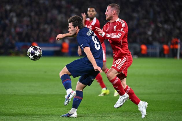 FOOTBALL : PSG vs Liverpool - Ligue des Champions - 08 04 2026 Joao Pedro Goncalves Neves of Paris Saint Germain and Alexis Mac Allister of Liverpool during the UEFA Champions League match between Paris Saint Germain and Liverpool FC at Parc Des Princes on April 08 , 2026 in Paris, France. ( Photo by Federico Pestellini PsnewZ ) ParisFrance  Copyright: xFedericoxPestellinix