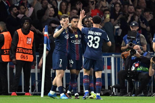 PSG v Liverpool - UEFA Champions League Quarter- finals PARIS, FRANCE - APRIL 8: PSG s Desire Doue celebrates his goal with team mates during the UEFA Champions League 2025 26 Quarter-Final First Leg match between Paris Saint-Germain and Liverpool FC at Parc des Princes in Paris, France, on April 8, 2026. Mustafa Yalcin Anadolu Paris France. Editorial use only. Please get in touch for any other usage.  Copyright: x2026xAnadoluxMustafaxYalcinx