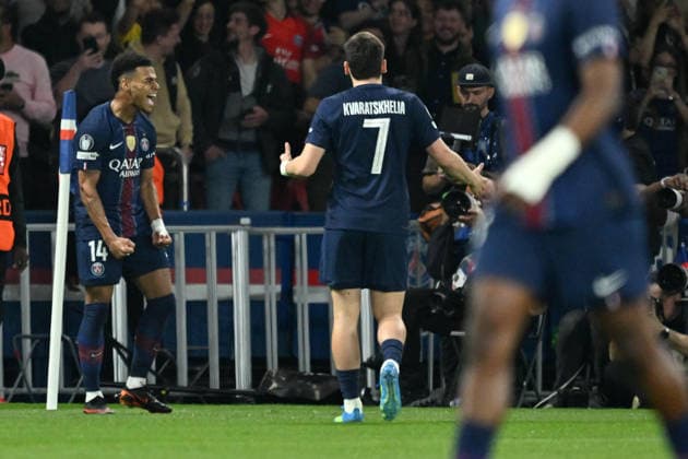 PSG v Liverpool - UEFA Champions League Quarter- finals PARIS, FRANCE - APRIL 8: PSG s Desire Doue celebrates his goal with team mates during the UEFA Champions League 2025 26 Quarter-Final First Leg match between Paris Saint-Germain and Liverpool FC at Parc des Princes in Paris, France, on April 8, 2026. Mustafa Yalcin Anadolu Paris France. Editorial use only. Please get in touch for any other usage.  Copyright: x2026xAnadoluxMustafaxYalcinx