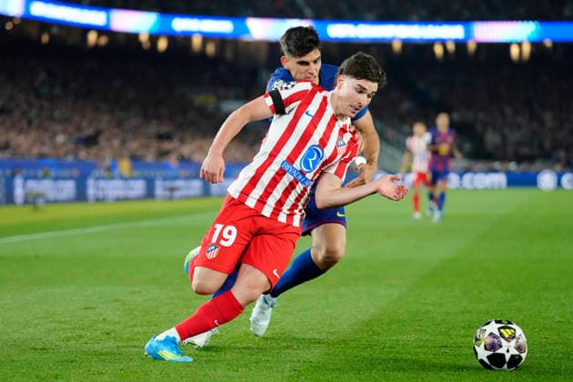 FC Barcelona, Barca v Atletico de Madrid - UEFA Champions League 2025 26 Quarter-Final First Leg Julian Alvarez centre-forward of Atletico de Madrid and Argentina and Gerard Martin left-back of Barcelona and Spain compete for the ball during the UEFA Champions League 2025 26 Quarter-Final First Leg match between FC Barcelona and Club AtlÃ tico de Madrid at Estadio Spotify Camp Nou on April 8, 2026 in Barcelona, Spain. Barcelona Spain  Copyright: xJosexBretonx originalFilename:bretonhernandez-fcbarcel260408_npyYG.jpg