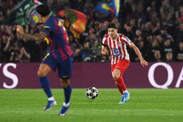 UEFA Champions League 2025 2026 quarter final, FC Barcelona Atletico de Madrid, at Estadio Campo Nou in Barcelona Spain April 08, 2026, Barcelona, Barcelona, Spain Julian Alvarez of Atletico de Madrid during the UEFA Champions League 2025 2026 quarter final, FC Barcelona Atletico de Madrid, at Estadio Campo Nou in Barcelona Spain Barcelona Barcelona Barcelona Spain Copyright: xPACOxLARGOx