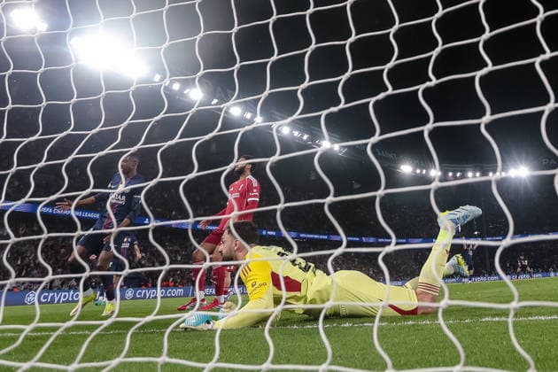 Goalkeeper Giorgi Mamardashvili Liverpool FC looks dejected during the UEFA Champions League 2025 26 Quarter Final First Leg match between Paris Saint Germain FC and Liverpool FC at Parc des Princes on April 8, 2026 in Paris, France Photo by Harry Langer DeFodi Images