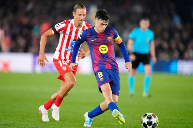 FC Barcelona, Barca v Atletico de Madrid - UEFA Champions League 2025 26 Quarter-Final First Leg Pedri central midfield of Barcelona and Spain in action during the UEFA Champions League 2025 26 Quarter-Final First Leg match between FC Barcelona and Club AtlÃ tico de Madrid at Estadio Spotify Camp Nou on April 8, 2026 in Barcelona, Spain. Barcelona Spain  Copyright: xJosexBretonx originalFilename:bretonhernandez-fcbarcel260408_np5xA.jpg