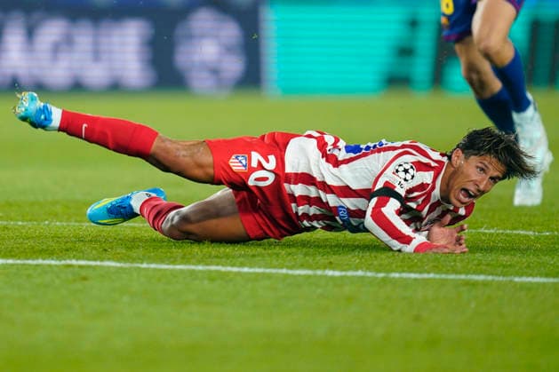 ESP: FC Barcelona, Barca - Atletico de Madrid. UEFA Champions League. Quarter-Finals, first leg. Giuliano Simeone of Atletico de Madrid during UEFA Champions League match, Quarter-Finals, first leg, between FC Barcelona and Atletico de Madrid played at Spotify Camp Nou Stadium on April 8, 2026 in Barcelona, Spain. kpng Copyright: xSergioxRuizx xPRESSINPHOTOx PS_260408_BAR_ATL_CH_2526_046
