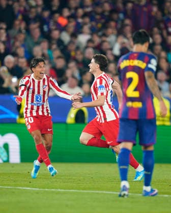 ESP: FC Barcelona, Barca - Atletico de Madrid. UEFA Champions League. Quarter-Finals, first leg. Julian Alvarez of Atletico de Madrid celebrates after scoring the 0-1 during UEFA Champions League match, Quarter-Finals, first leg, between FC Barcelona and Atletico de Madrid played at Spotify Camp Nou Stadium on April 8, 2026 in Barcelona, Spain. kpng Copyright: xSergioxRuizx xPRESSINPHOTOx PS_260408_BAR_ATL_CH_2526_062