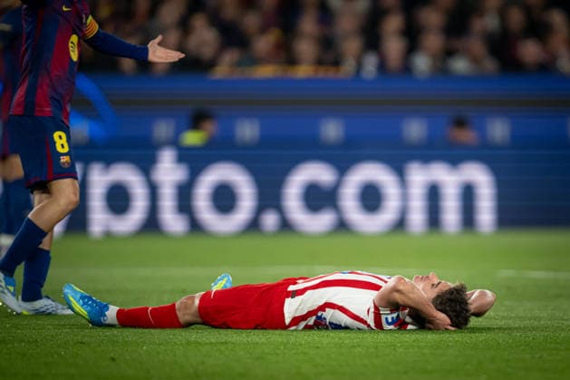 Julian Alvarez AtlÃ tico de Madrid gestures during a UEFA Champions League match between FC Barcelona and Atletico de Madrid at Spotify Camp Nou in Barcelona, , Spain, on April 08 2026 Photo by Felipe Mondino Copyright: x@FELIPExMONDINOx