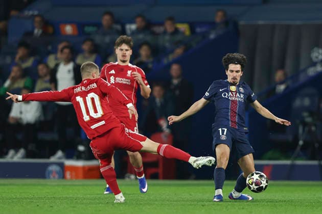 Paris Saint-Germain v Liverpool, UEFA Champions League Paris Saint-Germain midfielder Vitinha (17) and Liverpool midfielder Alexis Mac Allister (10) during the Paris Saint-Germain v Liverpool UEFA Champions League Quarter-Final, 1st Leg match at Parc de Princes, Paris, France on 8 April 2026 Credit: Ian Stephen Every Second Media Editorial use only. All images are copyright Every Second Media Limited. No images may be reproduced without prior permission. Copyright: xIMAGO EveryxSecondxMediax ESM-1895-0074 IanxStephenx xEveryxSecondxMediax