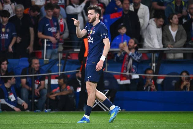 FOOTBALL : PSG vs Liverpool - Ligue des Champions - 08 04 2026 Khvicha Kvaratskhelia of Paris Saint Germain celebrates during the UEFA Champions League match between Paris Saint Germain and Liverpool FC at Parc Des Princes on April 08 , 2026 in Paris, France. ( Photo by Federico Pestellini PsnewZ ) ParisFrance  Copyright: xFedericoxPestellinix
