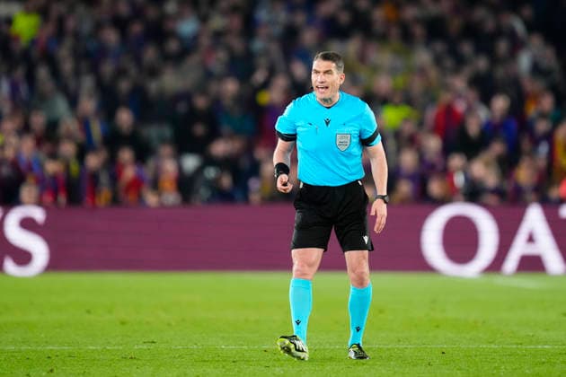 FC Barcelona, Barca v Atletico de Madrid - UEFA Champions League 2025 26 Quarter-Final First Leg Referee Istvan Kovacs during the UEFA Champions League 2025 26 Quarter-Final First Leg match between FC Barcelona and Club AtlÃ tico de Madrid at Estadio Spotify Camp Nou on April 8, 2026 in Barcelona, Spain. Barcelona Spain  Copyright: xJosexBretonx originalFilename:bretonhernandez-fcbarcel260408_np6Ym.jpg