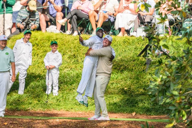 260408 Bryson DeChambeau of the United States and Kevin Hart during the Par Three Contest prior to the 2026 Masters Golf Tournament on April 8, 2026 in Augusta Photo Petter Arvidson BILDBYRAN kod PA PA1192 golf masters bbeng the masters augusta  Copyright: PETTERxARVIDSON BB260408PA042