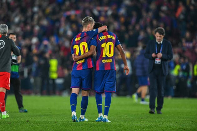 FC Barcelona, Barca v ATLETICO DE MADRID SPOTIFY CAMP NOU. BARCELONA. April 8, 2026 FC BARCELONA vs ATLETICO DE MADRID April 8, 2026 Lamine Yamal (10) of FC Barcelona and Dani Olmo (20) of FC Barcelona at the end of the soccer match corresponding to the quarter finals match of the UEFA Champions League between FC Barcelona and Atletico de Madrid at Spotify Camp Nou in Barcelona, Spain. Barcelona ESP Copyright: xS.xRosx