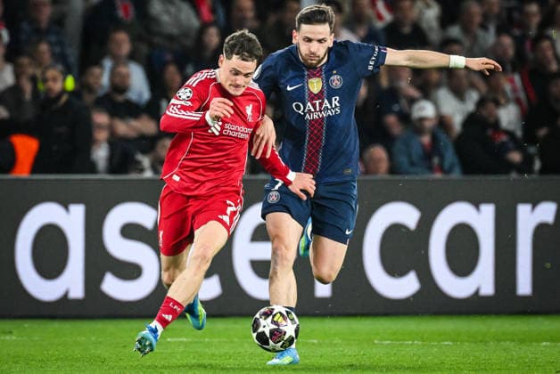 April 8, 2026, Paris, France, France: Florian WIRTZ of FC Liverpool and Khvicha KVARATSKHELIA of PSG during the UEFA Champions League match between Paris Saint-Germain and Liverpool FC at Parc des Princes Stadium on April 08, 2026 in Paris, France. Paris France - ZUMAm308 20260408_zsp_m308_015 Copyright: xMatthieuxMirvillex