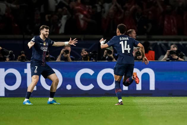 Paris, France April 8 Desire Doue of Paris Saint Germain R celebrating his goal with his teammate Khvicha Kvaratskhelia L during the UEFA Champions League 2025 26 Quarter Final First Leg match between Paris Saint Germain FC and Liverpool FC at Parc des Princes on April 8, 2026 in Paris, France Photo by JustPictures Paris Parc des Princes France Copyright: x x2026xEurasiaxSportxImagesx jp-en-EuSpIm-AB6_PSG_Liverpool_08Apr2026_PR092