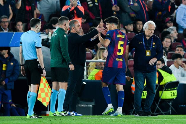 FC Barcelona, Barca v ATLETICO DE MADRID SPOTIFY CAMP NOU. BARCELONA. April 8, 2026 FC BARCELONA vs ATLETICO DE MADRID April 8, 2026 Hansi Flick head coach of FC Barcelona and Pau Cubarsi (5) of FC Barcelona during the soccer match corresponding to the quarter finals match of the UEFA Champions League between FC Barcelona and Atletico de Madrid at Spotify Camp Nou in Barcelona, Spain. Barcelona ESP Copyright: xS.xRosx