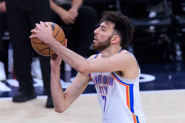 April 8, 2026, Inglewood, California, USA: Chet Holmgren 7 of the Oklahoma City Thunder at the free throw line during their regular season NBA, Basketball Herren, USA game against the Los Angeles Clippers on Wednesday April 8, 2026 at Intuit Dome in Inglewood, California. ARIANA RUIZ PI Inglewood USA - ZUMAp124 20260408_zaa_p124_035 Copyright: xArianaxRuizx