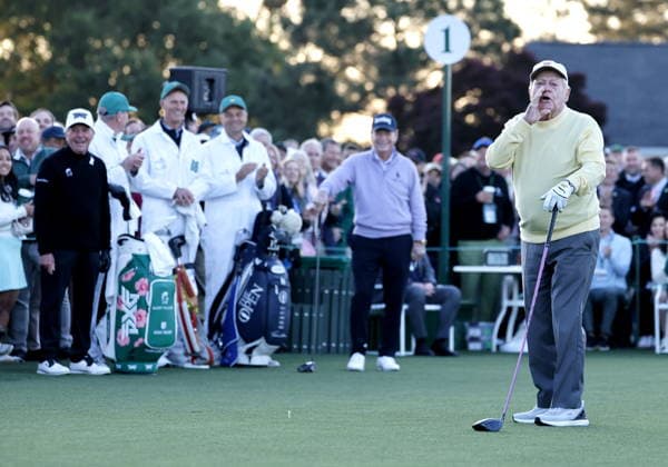 Golf 2026 Masters Tournament - Round 1 Golf legend Jack Nicklaus takes part in the ceremonial first tee as a Honorary Starter before Round 1 of the 2026 Masters tournament in August, Georgia, USA, 09 April 2026. Augusta United States  Copyright: xERIKxS.xLESSERx