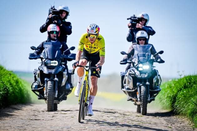 Belgian Wout van Aert of Team Visma-Lease a Bike pictured in action during the reconnaissance of the track ahead of this year s Paris-Roubaix cycling race, Thursday 09 April 2026, around Roubaix, France. The 123rd edition of Paris-Roubaix cycling races will take on Sunday, with the women riding 143,1 km the men riding 258,3 km on Sunday. DIRKxWAEM  x170284183x