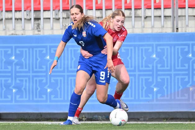 SERBIA WU19 vs DENMARK WU19 Lorena Petrovic vs Ida-Sofie Rathe football WU19 Serbia vs Denmark WU19 European qualification match sports center FSS, Stara Pazova 09.04.2026 Foto: FOOTBALL, SERBIA WU19, DENMARK U19, WOMEN, EUROPEAN QUALIFIERS Stara Pazova Sports center Stara Pazova Serbia Copyright: xMarkoxMetlas xMNxPressx