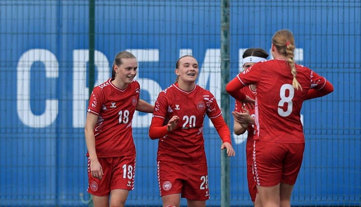 09.04.2026 Stara Pazova Denmark-Serbia U19 U-19 Under-19 European qualifiers women s football Josefine Hansen Uhd(L),Nikoline Nielsen(C) Denmark celebration :