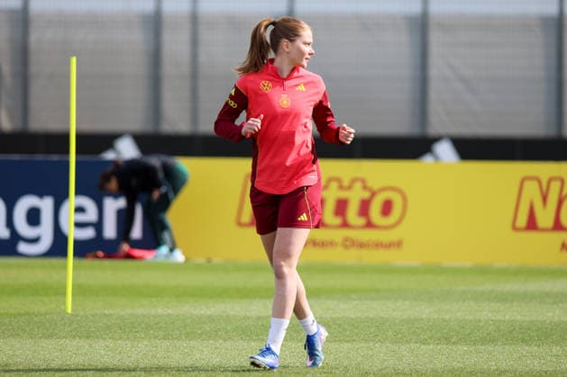 Herzogenaurach, Germany 09 April 2026 International match of the German national womens soccer team in preparation for the World Cup qualifiers in Herzogenaurach Training In the picture Sjoeke Nüsken Nuesken Germany Copyright: HMBxMedia MadeleinexFantini