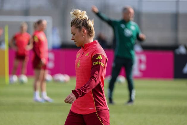 Herzogenaurach, Germany 09 April 2026 International match of the German national womens soccer team in preparation for the World Cup qualifiers in Herzogenaurach Training In the picture Linda Dallmann Germany , who has rejoined the national team after a short break due to personal reasons Copyright: HMBxMedia MadeleinexFantini