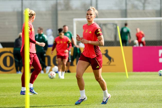 Herzogenaurach, Germany 09 April 2026 International match of the German womens national soccer team in preparation for the World Cup qualifiers in Herzogenaurach Training In the picture Selina Cerci Germany Copyright: HMBxMedia MadeleinexFantini