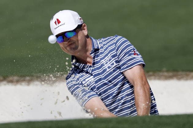 Golf 2026 Masters Tournament - Round 1 Zach Johnson of the US hits from the bunker on hole 2 during Round 1 of the 2026 Masters tournament in August, Georgia, USA, 09 April 2026. Augusta United States  Copyright: xERIKxS.xLESSERx