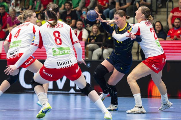 Czech Republic vs Denmark, EHF Euro Cup, Women 2026, Group 2 (B) match in Prague, Czech Republic, April 9, 2026. From left Helene Kindberg Hansen, Anne Mette Hansen, both of Denmark, Czech Eliska Desortova, Stine Eiberg Jorgensen of Denmark. (CTKxPhoto MichalxKamaryt) CTKPhotoP2026040907756  CTKPhotoP2026040907756