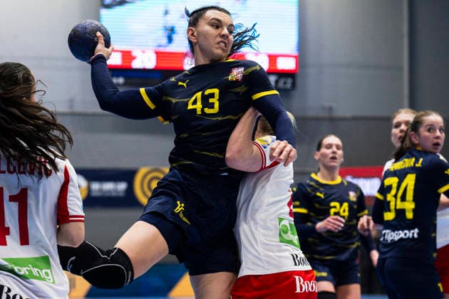 Czech Republic vs Denmark, EHF Euro Cup, Women 2026, Group 2 (B) match in Prague, Czech Republic, April 9, 2026. From left Elma Halilcevic of Denmark, Czech Veronika Holeckova, Stine Norklit Lonborg of Denmark. (CTKxPhoto MichalxKamaryt) CTKPhotoP2026040907880  CTKPhotoP2026040907880