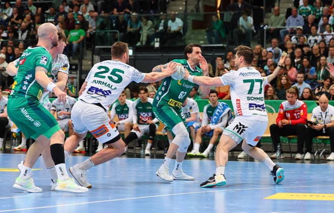 DHfK Leipzig Goeppingen Handball Bundesliga Leipzig, 09 04 2026, QUARTERBACK ARENA, Matchday 28, Handball Bundesliga , SC DHFK Leipzig vs FRISCH AUF Göppingen , In the picture from l Ludvig Jurmala 25, Goeppingen , Dean Bombac 67, DHfK and David Schmidt 77, Goeppingen , Picture Point