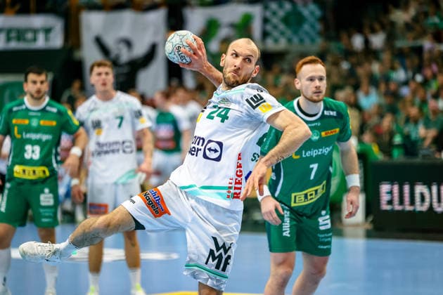Marcel Schiller FRISCH AUF Goeppingen, 24 throws the ball, SC DHfK Leipzig vs FRISCH AUF Goeppingen, Handball, 1 Bundesliga, Matchday 28, Season 2025 2026, 09 04 2026, SC DHfK Leipzig vs FRISCH AUF Goeppingen, Handball, 1 Bundesliga, Matchday 28, Season 2025 2026, 09 04 2026 Leipzig Copyright: xEibner-Pressefoto LauraxRoemerx EP_LRR