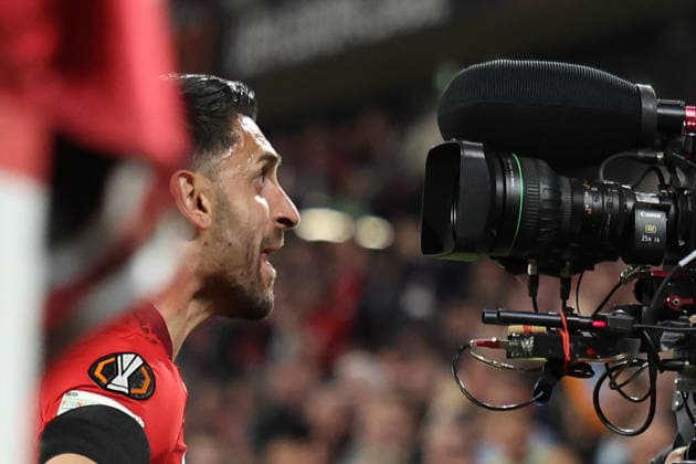 09 04 2026, xrekx, Football UEFA Europa League, SC Freiburg Celta Vigo v l Goal celebration after the goal to celebrate the goal celebrate 1 0 by Vincenzo Grifo SC Freiburg with the camera DFL DFB REGULATIONS PROHIBIT ANY USE OF PHOTOGRAPHS as IMAGE SEQUENCES and or QUASI VIDEO Freiburg