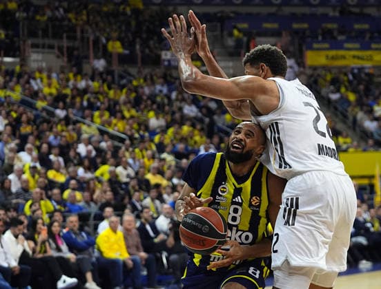 Fenerbahce Beko v Real Madrid - EuroLeague ISTANBUL, TURKIYE - APRIL 9: Talen Jalee Tucker of Fenerbahce Beko in action against Edy Tavares (22) of Real Madrid during EuroLeague week 37 basketball match between Fenerbahce Beko and Real Madrid at Ulker Sports and Event Hall in Istanbul, Turkiye on April 9, 2026. Esra Bilgin Anadolu Istanbul Turkey. Editorial use only. Please get in touch for any other usage.  Copyright: x2026xAnadoluxEsraxBilginx