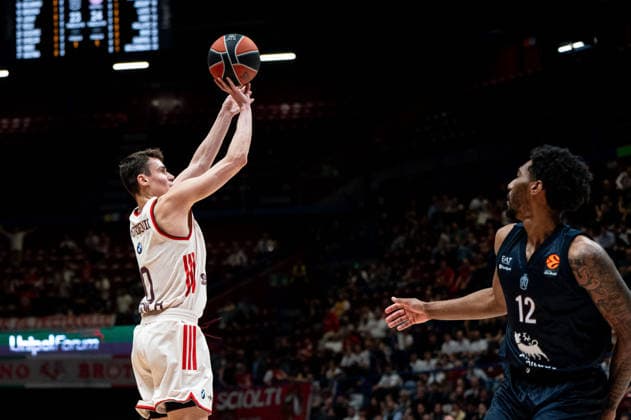 Neno Dimitrijevic (FC Bayern Munich) attempt a three points shot during EA7 Emporio Armani Milano vs Bayern Monaco, Basketball Euroleague match in Assago (MI), Italy, April 09 2026  Copyright: xSaraxAngelica IPAxSportx xipa-agency.netx xx IPA_73851680 IPA_Agency_IPA73851680