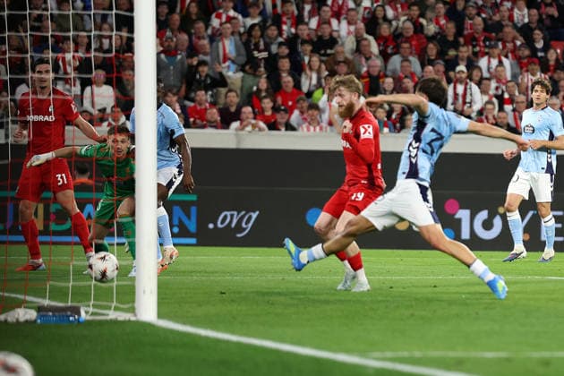 09.04.2026, xrekx, Fussball UEFA Europa League, SC Freiburg - Celta Vigo v.l. Torschuss zum 2:0 durch Niklas Beste (SC Freiburg) (DFL DFB REGULATIONS PROHIBIT ANY USE OF PHOTOGRAPHS as IMAGE SEQUENCES and or QUASI-VIDEO) Freiburg *** 09 04 2026, xrekx, Football UEFA Europa League, SC Freiburg Celta Vigo v l Goal shot to 2 0 by Niklas Beste SC Freiburg DFL DFB REGULATIONS PROHIBIT ANY USE OF PHOTOGRAPHS as IMAGE SEQUENCES and or QUASI VIDEO Freiburg