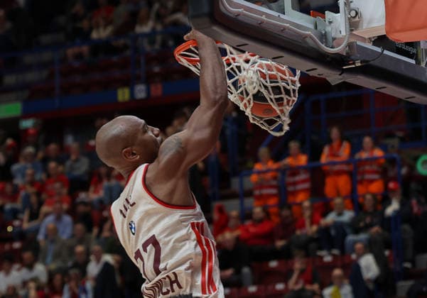 Foto IPP Roberto Bregani Milano 9 04 2026 Pallacanestro, Turkish Airlines EuroLeague 2025 2026, EA7 Emporio Armani MIlano vs Bayern Monaco. Nella foto Isiaha Mike del Bayern Monaco. Italy Photo Press World Copyright. italy ITALY  Copyright: xR4924_italyphotopressx