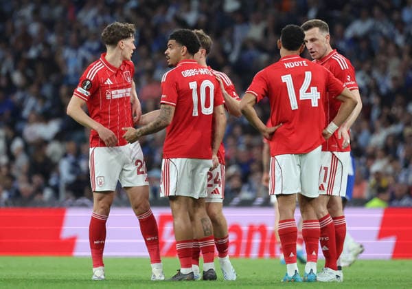POR: Porto v Nottingham Forest, Europa League, 9 April 2026 Chris Wood of Nottingham Forest and Morgan Gibbs-White of Nottingham Forestand Dan Ndoye of Nottingham Forest celebrates the gol of Porto i n action during the UEFA Europe League,Quartet finals 1st leg between Porto FC and Nottingham Forest FC at Stadium of Dragao on April 9,2026 in Porto (Portugal) (Photo by Luis de la Mata SportPix Sipa USA) Porto As Antas Porto Portugal Copyright: xLuisxdexlaxMatax xsportPix.org.ux