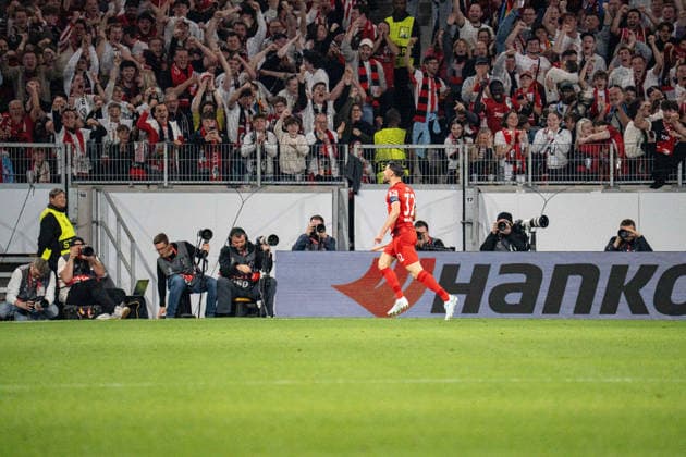 09 04 2026, xdaymx, Football UEFA Europa League, SC Freiburg Celta Vigo Goal celebration by Vincenzo Grifo to lead 1 0 DFL DFB REGULATIONS PROHIBIT ANY USE OF PHOTOGRAPHS as IMAGE SEQUENCES and or QUASI VIDEO Freiburg