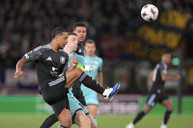 RECORD DATE NOT STATED 9th April 2026; Stadio Renato Dall Ara, Bologna, Italy, UEFA Europa League Football, Bologna versus Aston Villa; Youri Tielemans of Aston Villa FC under pressure from Lewis Ferguson of Bologna FC AllShotxLive
